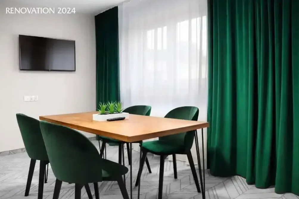 Budynek Noble Poland Hotel